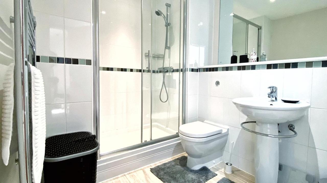 Artistic And Luxurious Apt With Sea View. Beach Side Swansea Ngoại thất bức ảnh